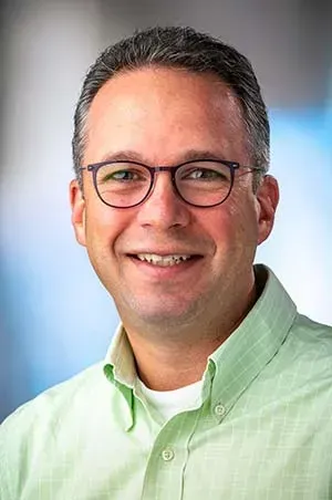 Dr. Damian Green shares a new approach to combine two proven approaches (immunotherapy and radiation) to selectively target only active myeloma cells using the common CD38 protein image