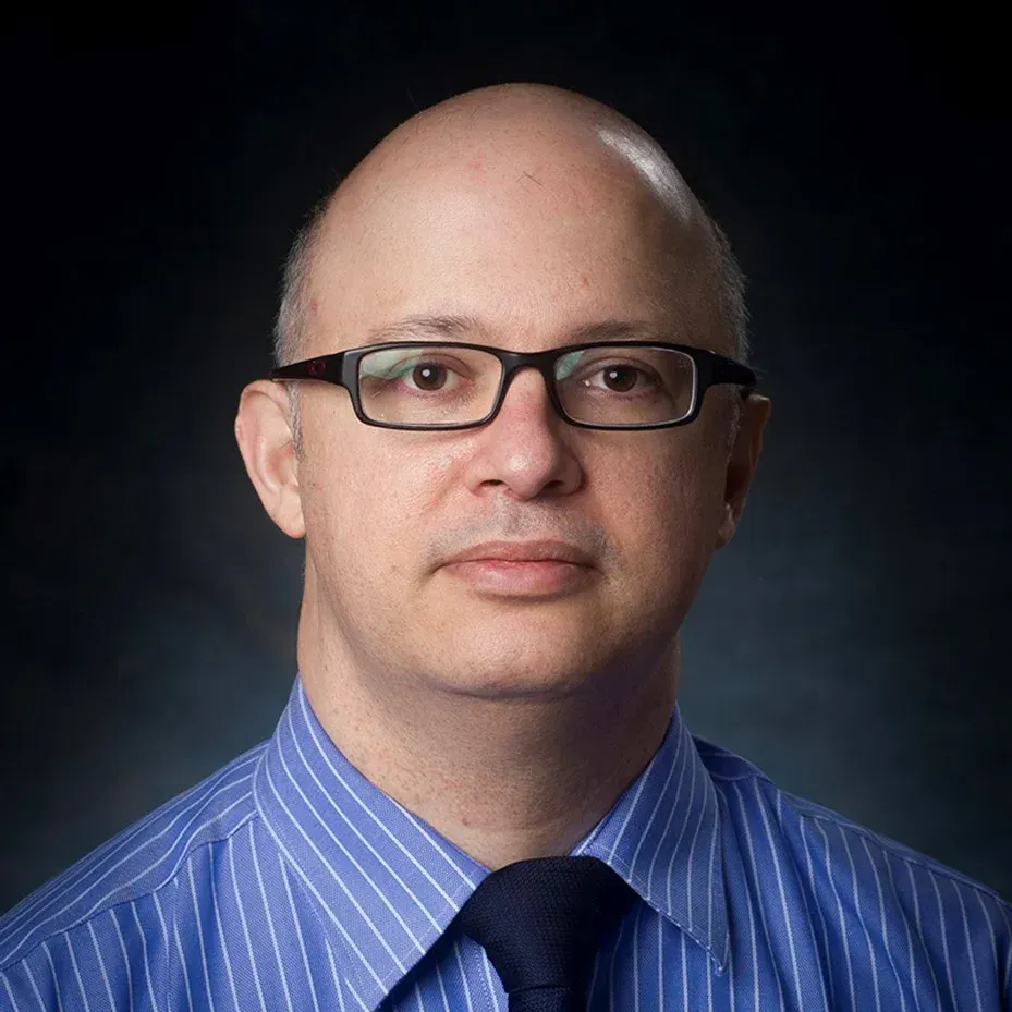First Risk-Adapted Therapy Trial for Newly Diagnosed Patients (the MASTER trial) with Luciano Costa, MD, PhD, UAB image