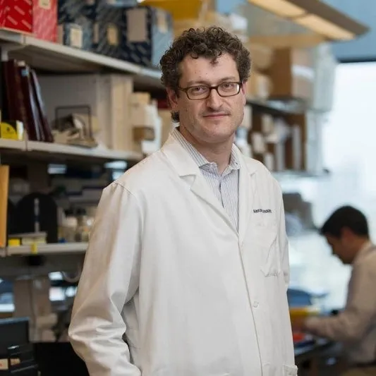 The panelist Dr. Alexander Lesokhin