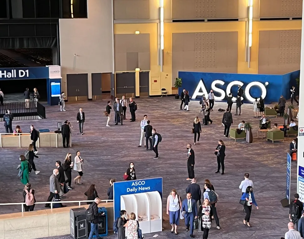 Early Stem Cell Transplant Improves Progression Free Survival But Not Overall Survival in Multiple Myeloma Patients image