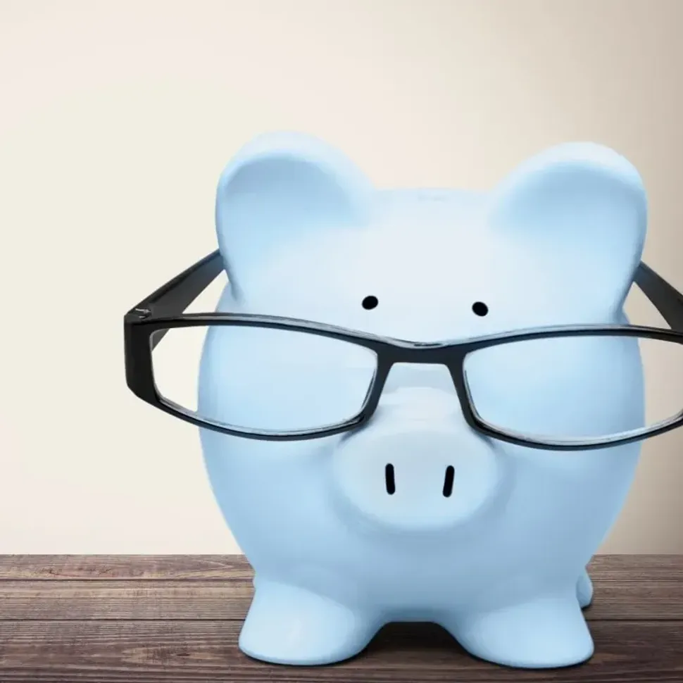 The Role of a Financial Advisor and How to Choose One image