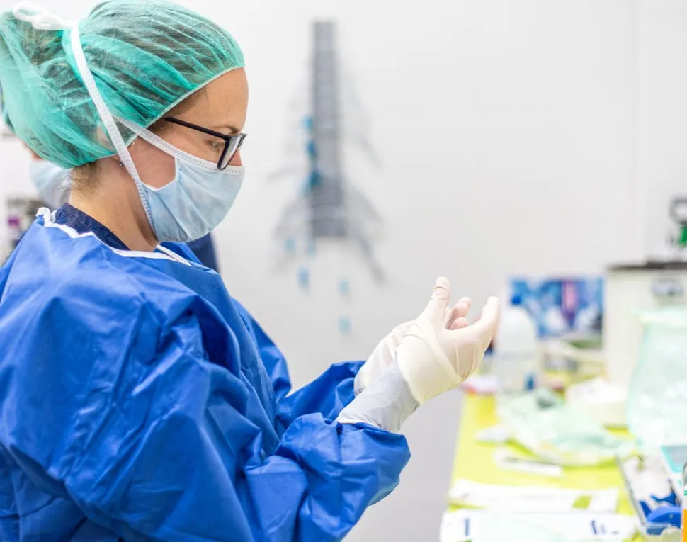 Chinese Study Finds Cancer Patients at Greater Risk with COVID-19 image