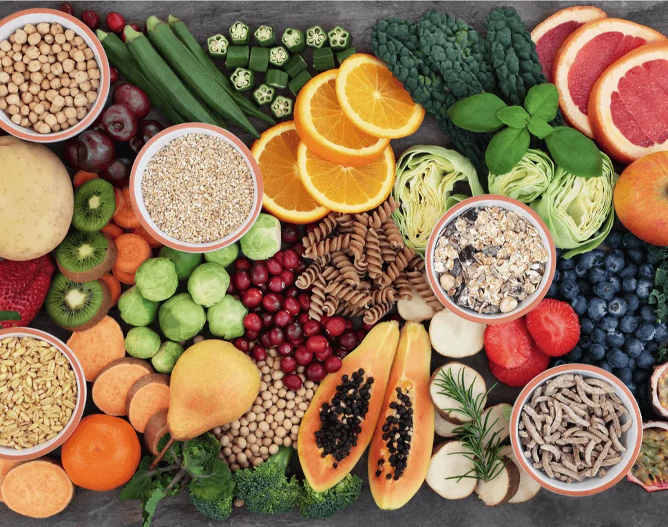 Adjusting the Way You Eat: Green, Yellow, and Red Light Foods image
